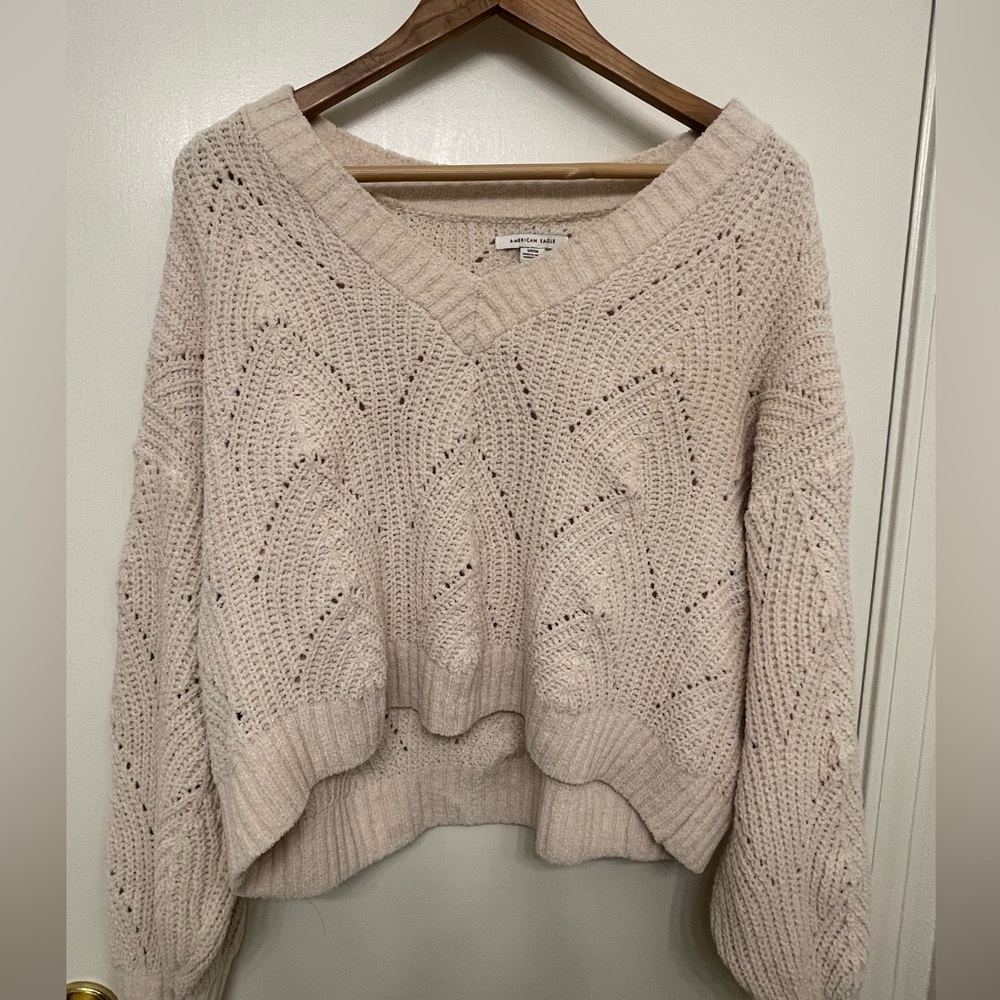 American eagle sweater